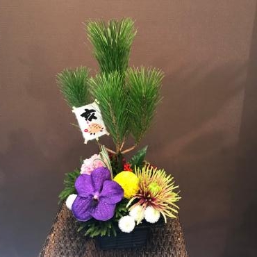 お正月を迎える花 花屋ブログ 奈良県桜井市の花屋 フローリスト ふなおにフラワーギフトはお任せください 当店は 安心と信頼の花 キューピット加盟店です 花キューピットタウン